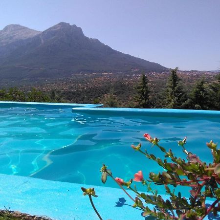 Villa L'Oleandro Oliena Ngoại thất bức ảnh